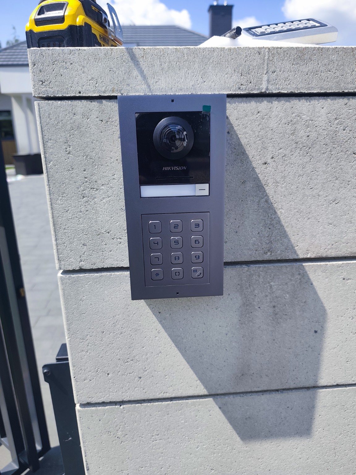 Wideodomofon Hikvision – realizacja CAMTIX